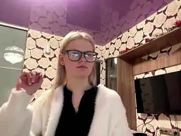 EugeniePostemski  live sex cam