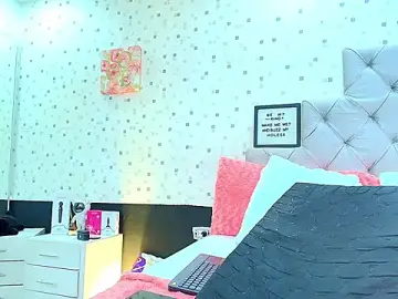 JulietaReyess  live sex cam