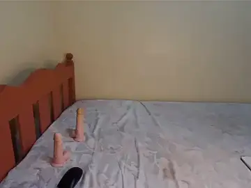 Luna_en_Gee  live sex cam