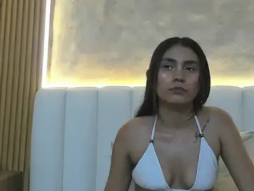 Dashadelgado  live sex cam