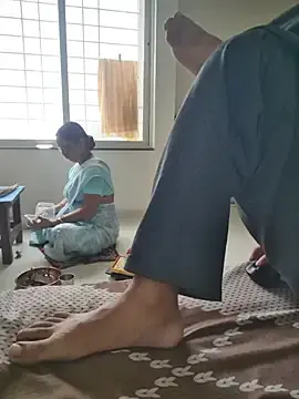 Feet-lover-mini  live sex cam