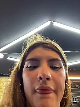 I_melissaa  live sex cam