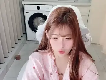 Xiaoyugan_cute  live sex cam
