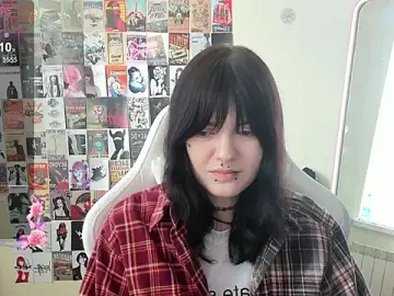 Emma_Darkkk  live sex cam