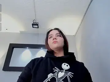 Ivy_Valet  live sex cam