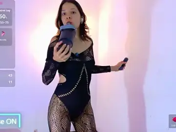 Sarasavage  live sex cam