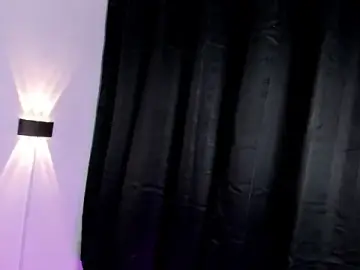 Ivy_x1  live sex cam