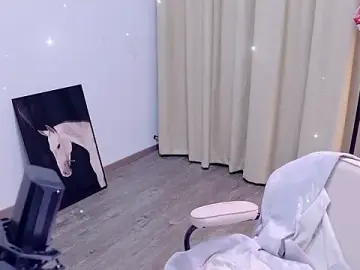 Pretty--01  live sex cam