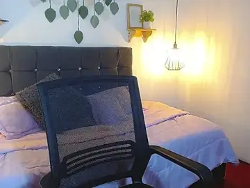 Lia_star_123  live sex cam