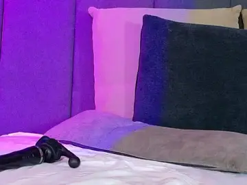 Luna_blannco  live sex cam