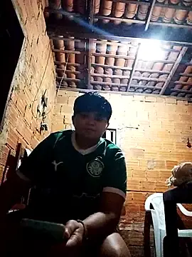 Luuh99  live sex cam