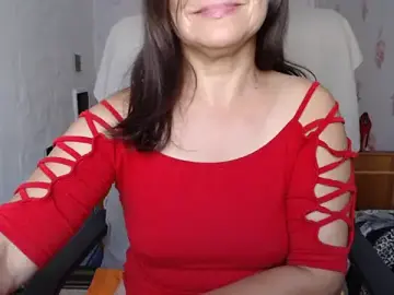 KittyyLaBeauty  live sex cam