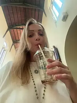 LadyTatiana_Annabelle  live sex cam
