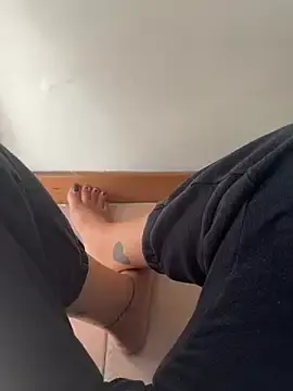 LoLiTa84  live sex cam