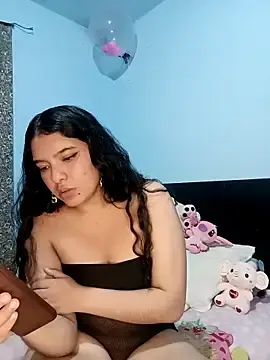 Lunaseducta  live sex cam