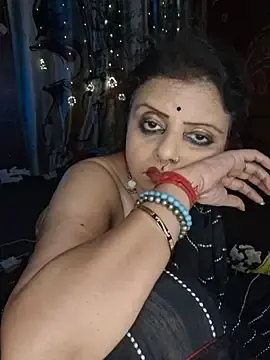 Maaya66  live sex cam