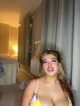 MarnieMarie  live sex cam