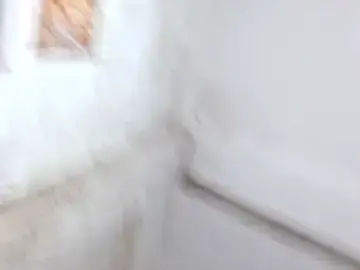 Riya45326  live sex cam