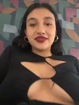 ValentiinaCruz  live sex cam