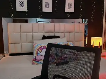 Aria_bloomer  live sex cam