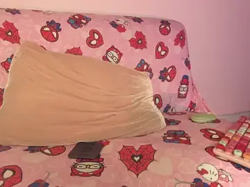 Kitty-kryss  live sex cam