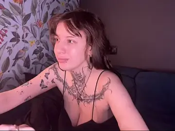 Moundliicht1  live sex cam