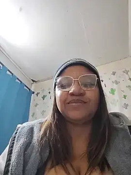 Avannay  live sex cam