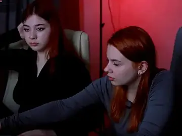 Red__dizzy  live sex cam