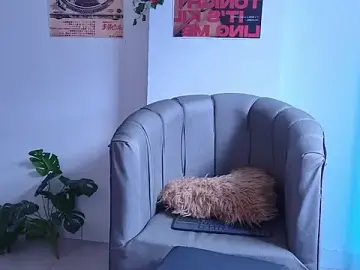 CoralieBronson  live sex cam