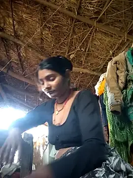 Hotty_raghni  live sex cam