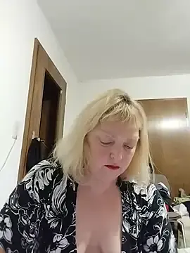 LiluLiluLilu  live sex cam
