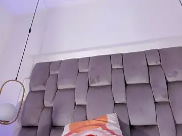 OnlyGia  live sex cam