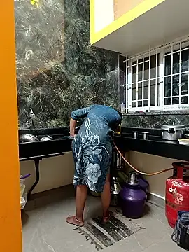 Tamil_Shalini_Lustyy  live sex cam