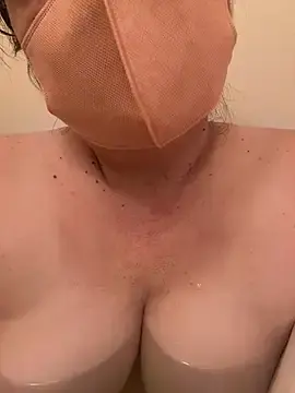 Koharu1212  live sex cam