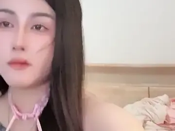 Sixsisi11  live sex cam