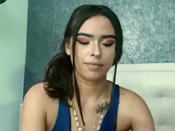 Cloeandtyfanny  live sex cam