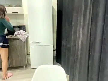 Mitsuki_Sutemi  live sex cam