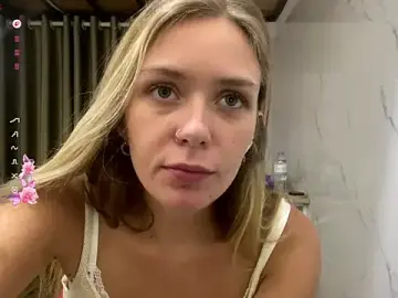 One_On_Mllion  live sex cam