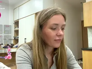 One_On_Mllion  live sex cam