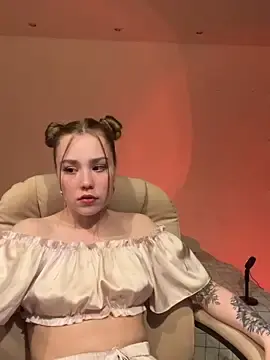 Bad_habit_babe  live sex cam