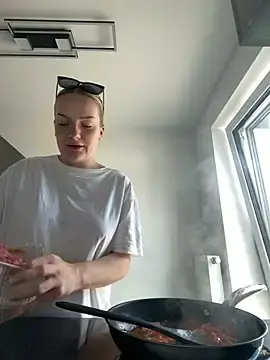 Baddestbaabyy  live sex cam