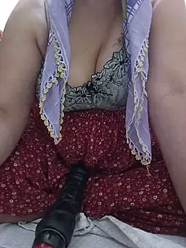 Dulyasemin35  live sex cam