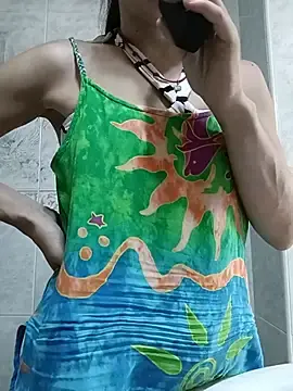 Gatitachula93  live sex cam