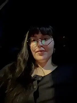 Crazy_meow  live sex cam