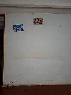 Leana23  live sex cam