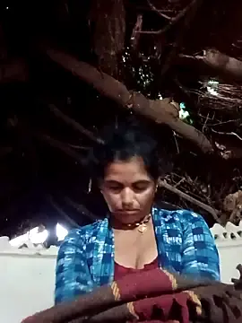 Mohni_cute  live sex cam