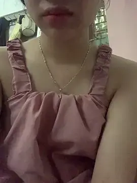 Nguyenha11  live sex cam