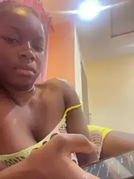 SassyPaulette  live sex cam
