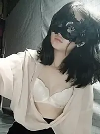 Tuyetnhi1201  live sex cam