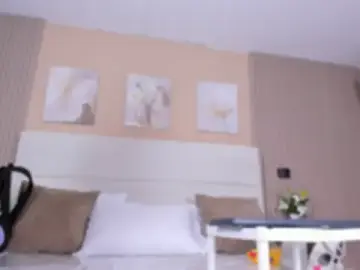 BrendaMakorny  live sex cam